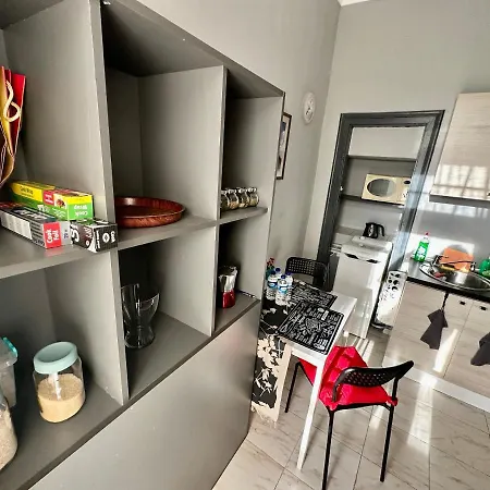 Downtown Delight By Lmg