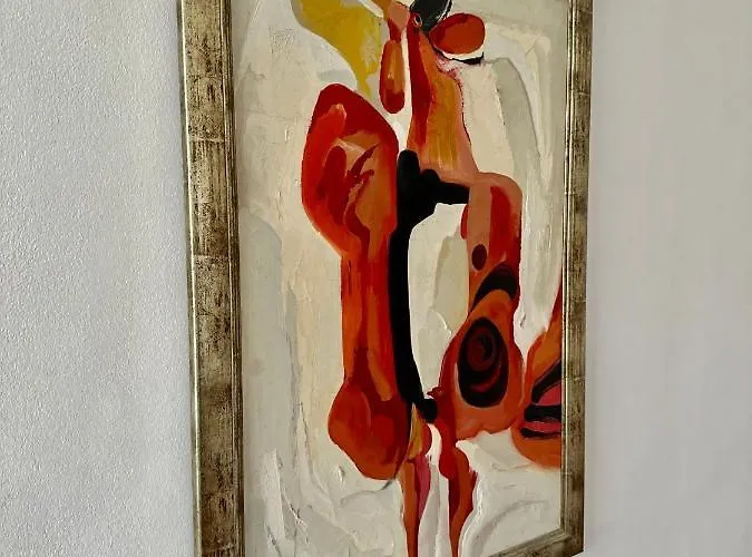 Downtown Delight By Lmg アパート